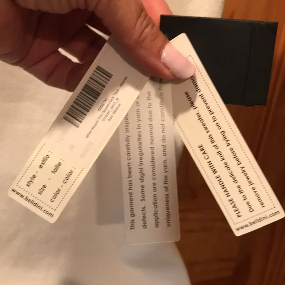 Belldini Top - Picture 7 of 8